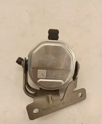 Hyundai Santa Fe Electric auxiliary coolant/water pump 289202M600