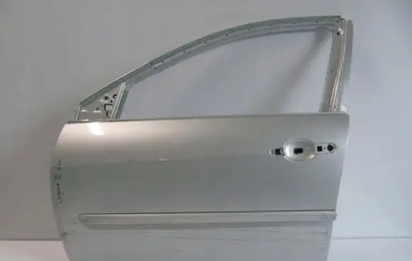 Renault Laguna III Front door