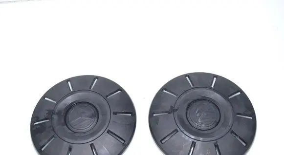 Volkswagen Crafter Original wheel cap 2N0601151B