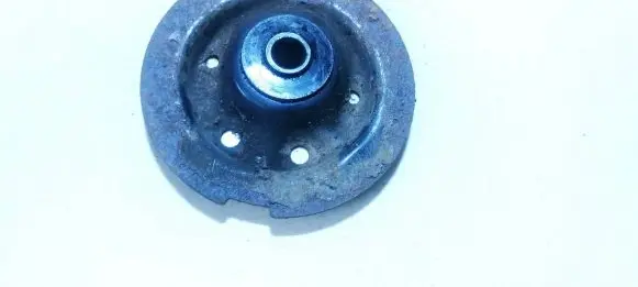 Toyota Corolla E120 E130 Front coil spring rubber mount 