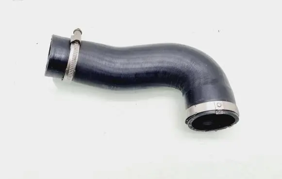 Volkswagen Caddy Intercooler hose/pipe 1K0145832AA