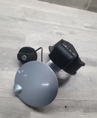 Seat Ibiza III (6L) Fuel tank cap 6L0010669L 1K0010497C 94423074