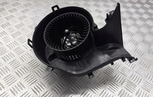Saab 9-3 Ver1 Front door blower motor 698806