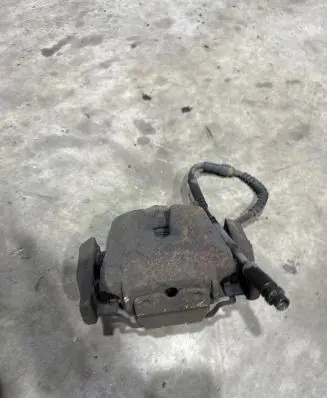 BMW X5 F15 Front brake caliper 6776784
