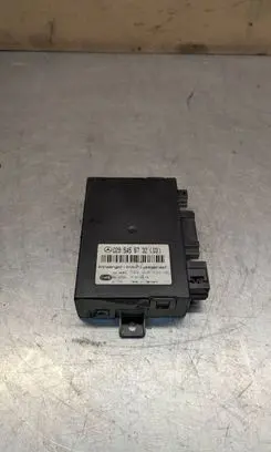 Mercedes-Benz G W461 W463 1st Gen Tow bar trailer control unit/module 0295456732
