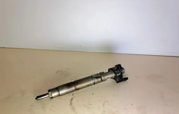Hyundai ix 55 Fuel injector 338003A000 0445115046 100512