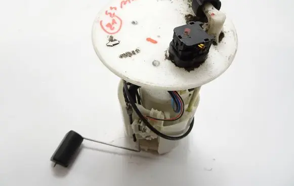 Suzuki Swift II In-tank fuel pump 1510069L01 1019625821