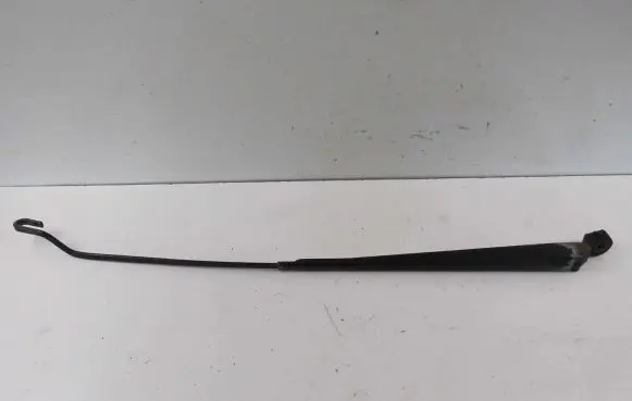 Renault Scenic I Front wiper blade arm 7700843526