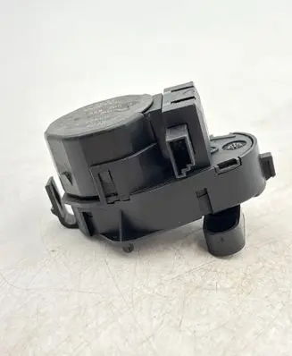 BMW 7 E38 Air flap motor/actuator 6902855 64116902855