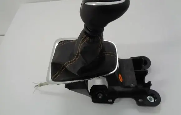 Opel Crossland X Gear lever shifter trim leather/knob A0000011411