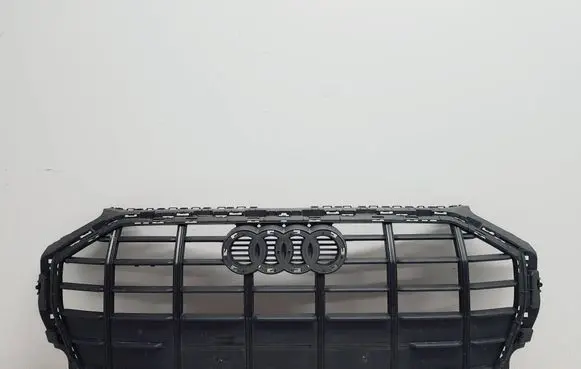 Audi Q5 SQ5 Front bumper upper radiator grill 80A853651