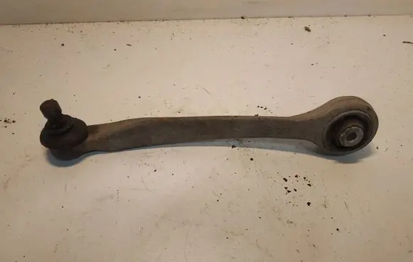 Volkswagen PASSAT B5 Front lower control arm/wishbone