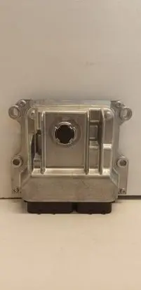 Suzuki Swift II Engine control unit/module ECU 33910-69T00