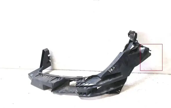 Mercedes-Benz GL X166 Headlight/headlamp mounting bracket A1666200591