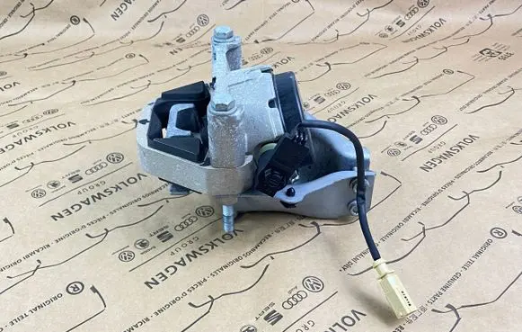 Audi A7 S7 4G Engine mount bracket 4G0199381AS