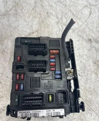 Citroen C3 Fuse module U118470002J