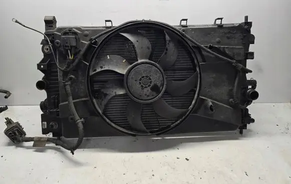 Opel Zafira C Radiator set