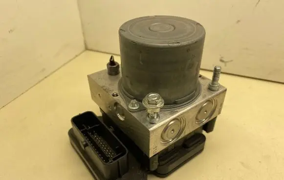 Volkswagen Polo V 6R ABS Pump 2265106516 3322337 0265805162