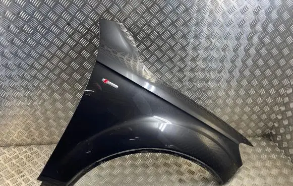 Audi Q7 4L Fender 4L0821106