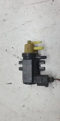 Volkswagen PASSAT B6 Vacuum valve 1K0906627A 70086800