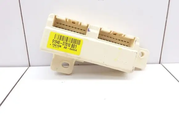 Hyundai Tucson TL Other devices 91940D7010B01 19416NAK64454