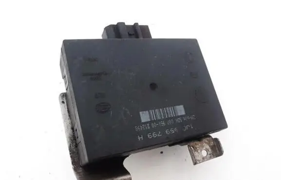 Volkswagen Golf IV Comfort/convenience module 1j0959799h 5dk007951-00