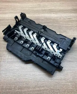 BMW 3 E46 Fuse module 8387153