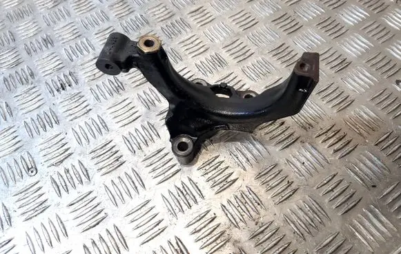 Volkswagen Jetta VI EGR valve cooler bracket 04L425