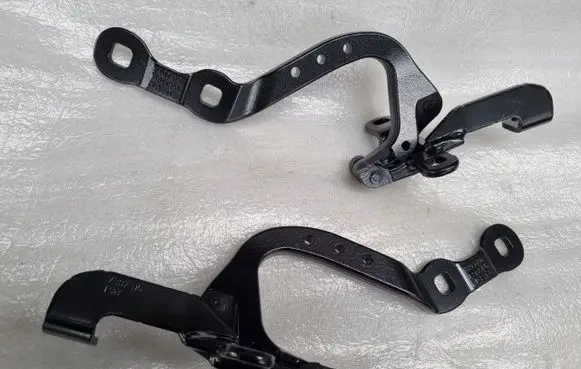 BMW X3 G01 Tailgate/trunk/boot hinge 7397315
