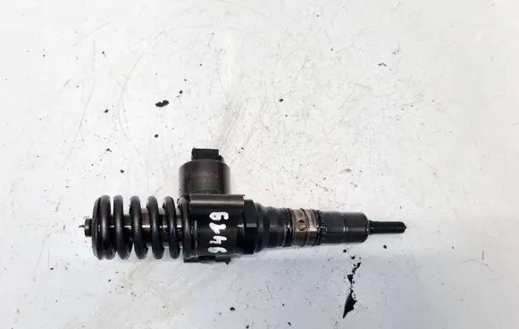 Skoda Octavia Mk2 (1Z) Fuel injector 03G130073G 0414720404