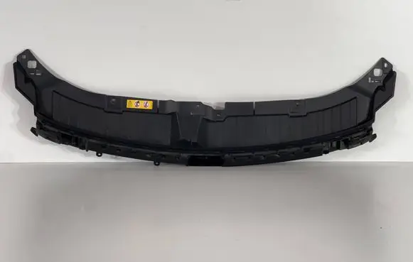 Mercedes-Benz GLA H247 Radiator trim A2478858203