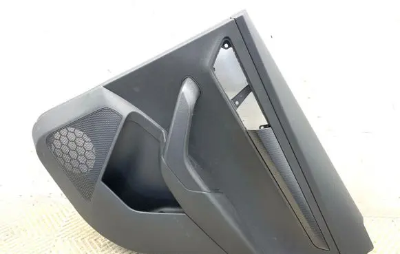 Skoda Karoq Rear door card panel trim