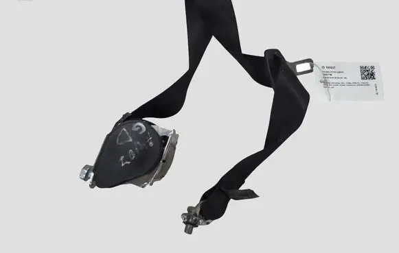 Audi A4 S4 B7 8E 8H Rear seatbelt 8E5857805M 040541