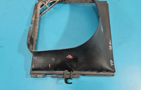 Audi Q7 4L Air intake duct part 7L0117340 IMPRK1547843
