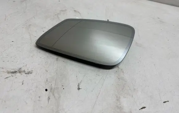 BMW 5 F10 F11 Wing mirror glass G015221700000 09202011 925143