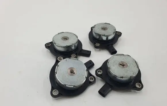 Chrysler Town & Country V Camshaft vanos timing valve 05184101AG
