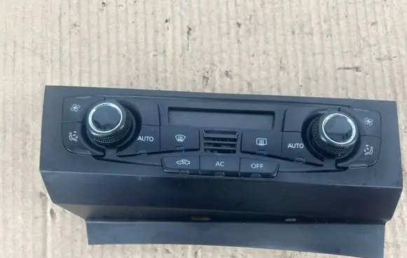Audi A4 S4 B8 8K Climate control unit 8T2820043AF