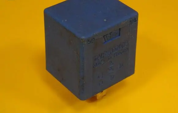 Peugeot 405 Other relay 02406 REF02406 12VREF02406