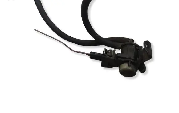 Volkswagen Golf IV Turbo solenoid valve 1J0906283A