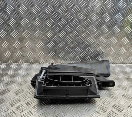 Mercedes-Benz GLC X253 C253 Air filter box A6420904401