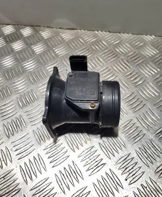 Skoda Octavia Mk2 (1Z) Mass air flow meter 06A906461B