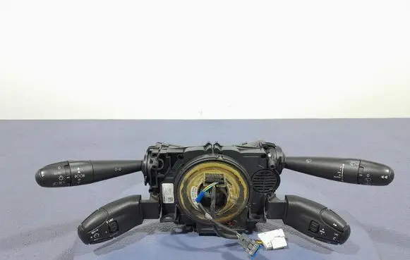 Peugeot 5008 Other switches/knobs/shifts 96667319XT