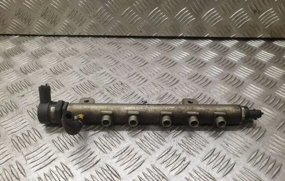 Opel Astra H Fuel main line pipe 0281002507 0445214056