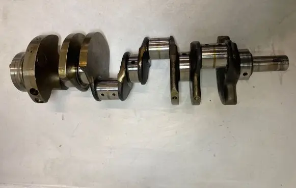 Mercedes-Benz E AMG W211 Crankshaft A1130300301