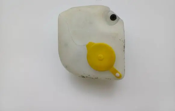 Opel Vectra A Windshield washer fluid reservoir/tank