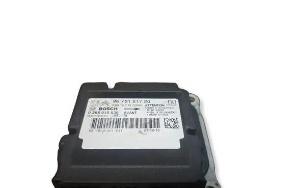 Peugeot 5008 Airbag control unit/module 9675181780