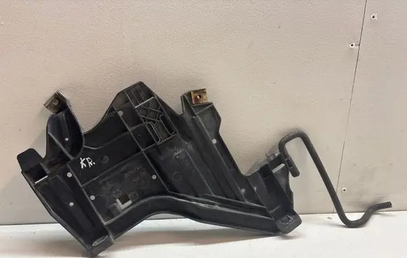 Audi A4 S4 B8 8K Headlight/headlamp mounting bracket 1301073033