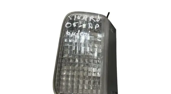 Opel Vivaro Rear bumper light 