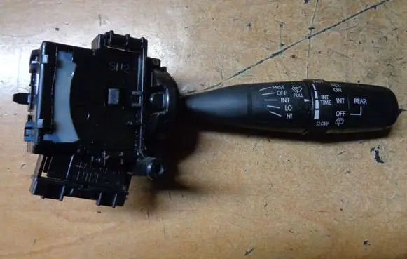 Suzuki Swift II Indicator stalk