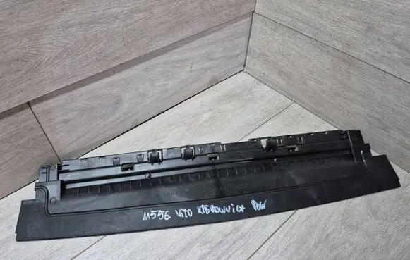 Mercedes-Benz V Class W447 Intercooler air guide/duct channel A4475050700